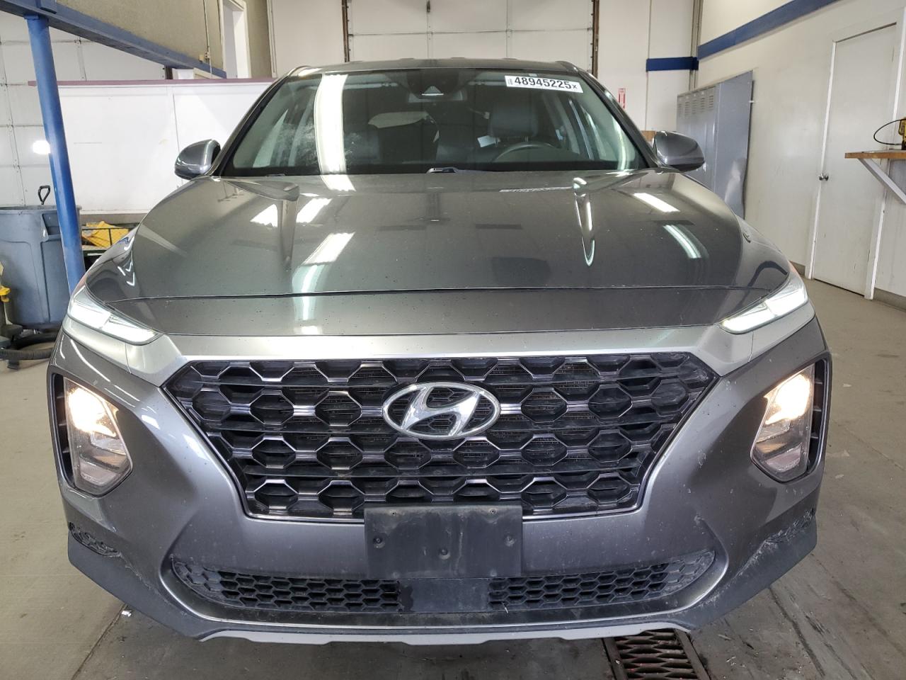 2019 Hyundai Santa Fe - Image 5