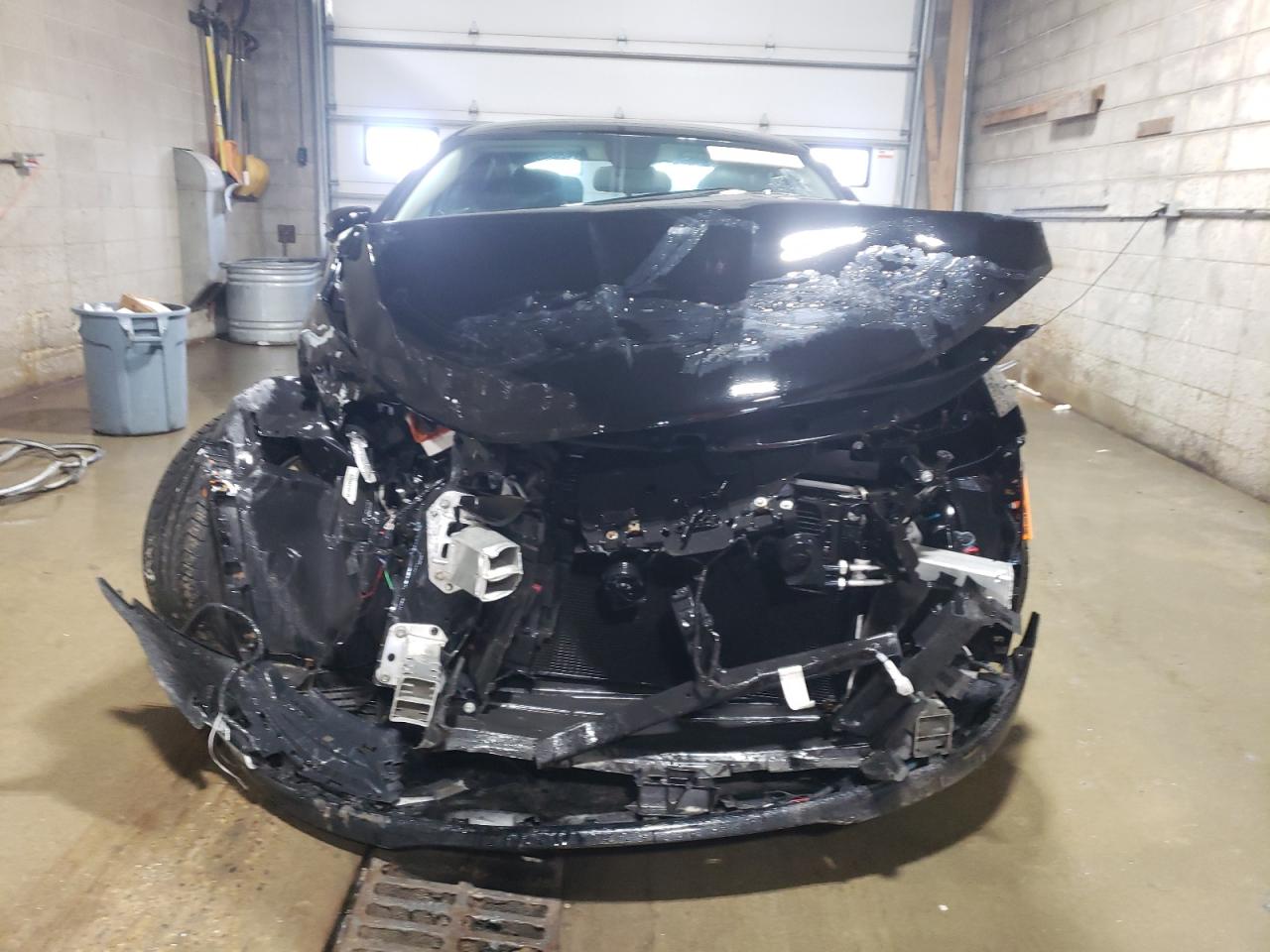 2016 Chrysler 200 - Image 5