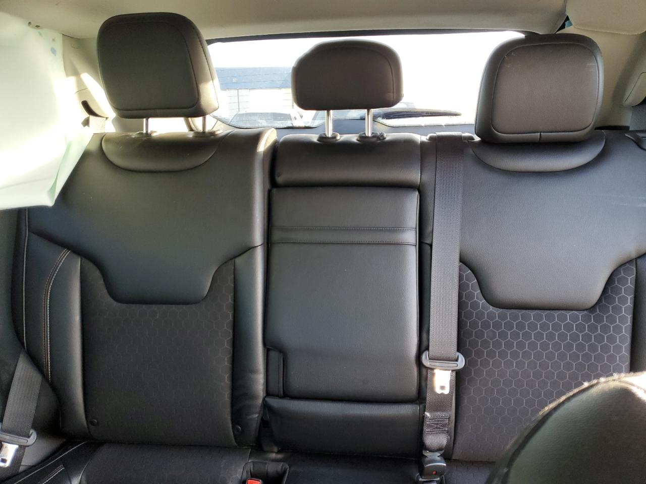 2018 Jeep Compass - Image 10