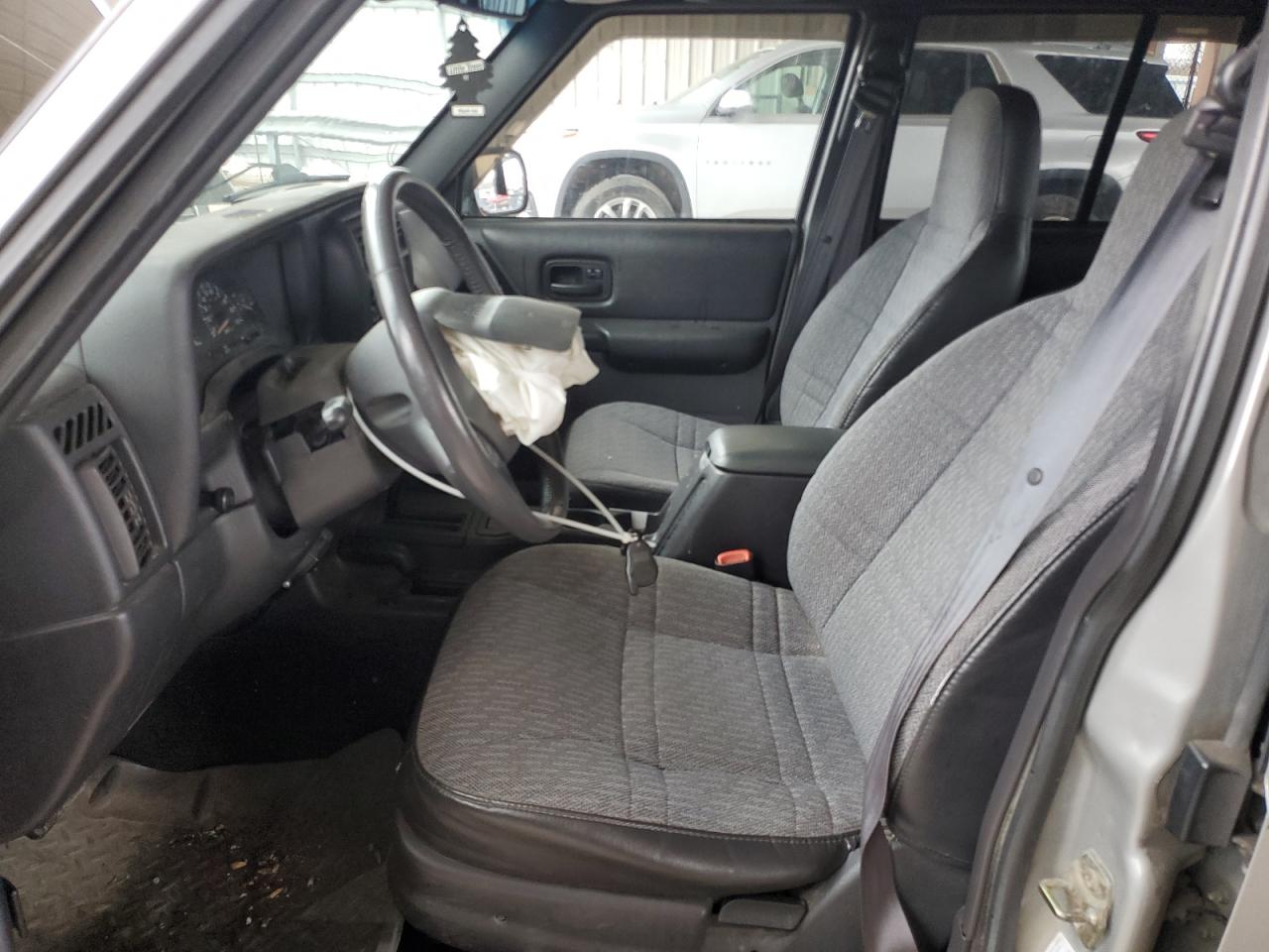 2000 Jeep Cherokee Sport VIN: 1J4FF48S1YL224808 Lot: 50600595
