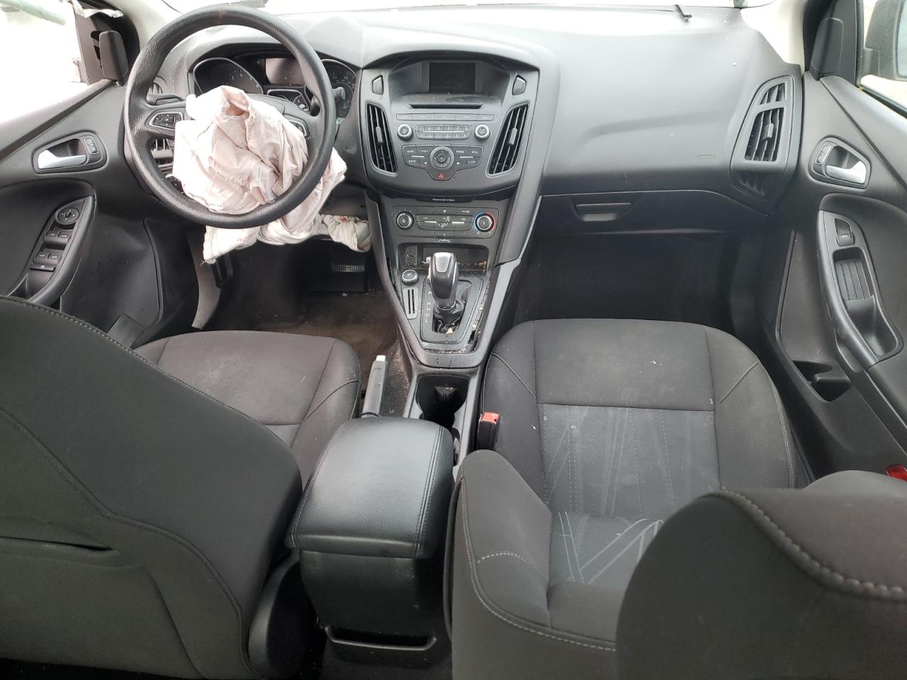 2015 Ford Focus - Image 8