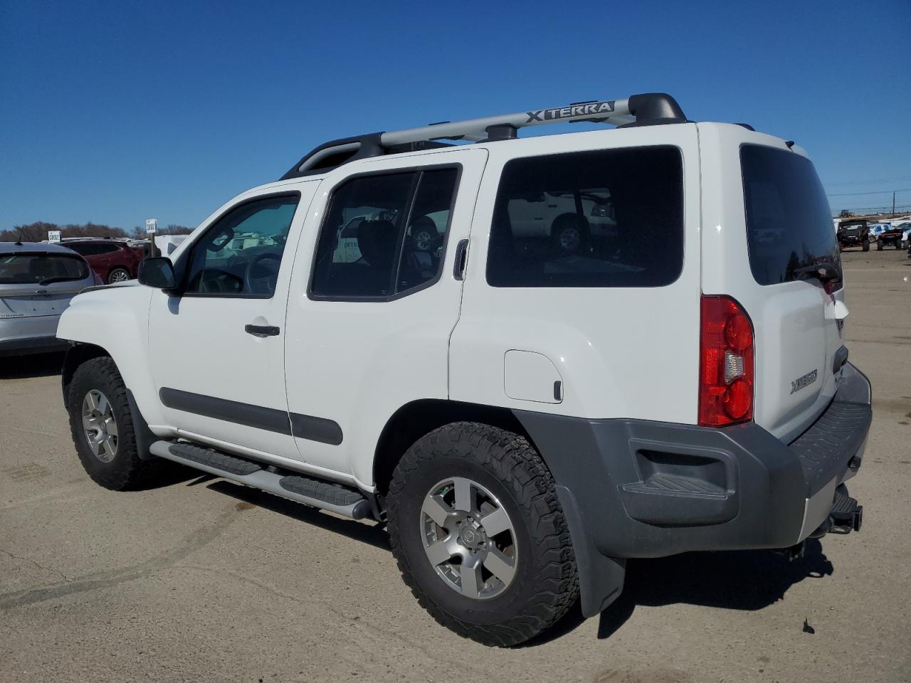 2013 Nissan XTerra - Image 2