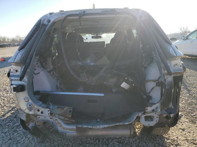  MITSUBISHI OUTLANDER 2022 Srebrny