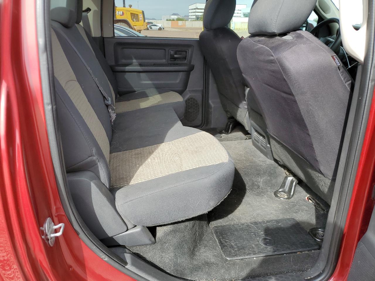 2012 Dodge RAM - Image 10