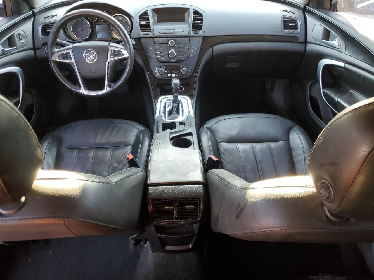 2012 Buick Regal - Image 8
