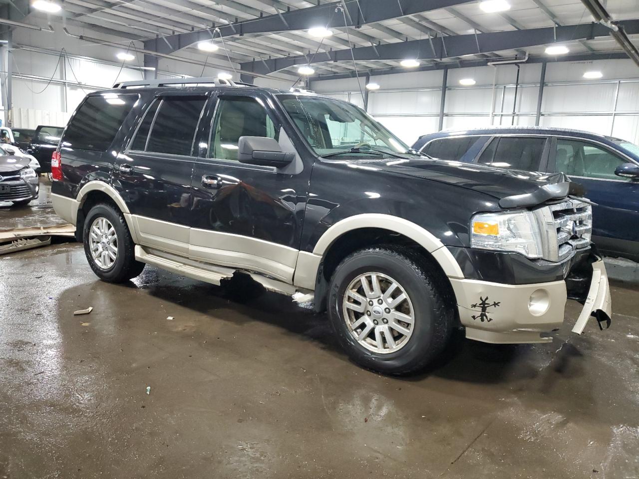 2010 Ford Expedition - Image 4