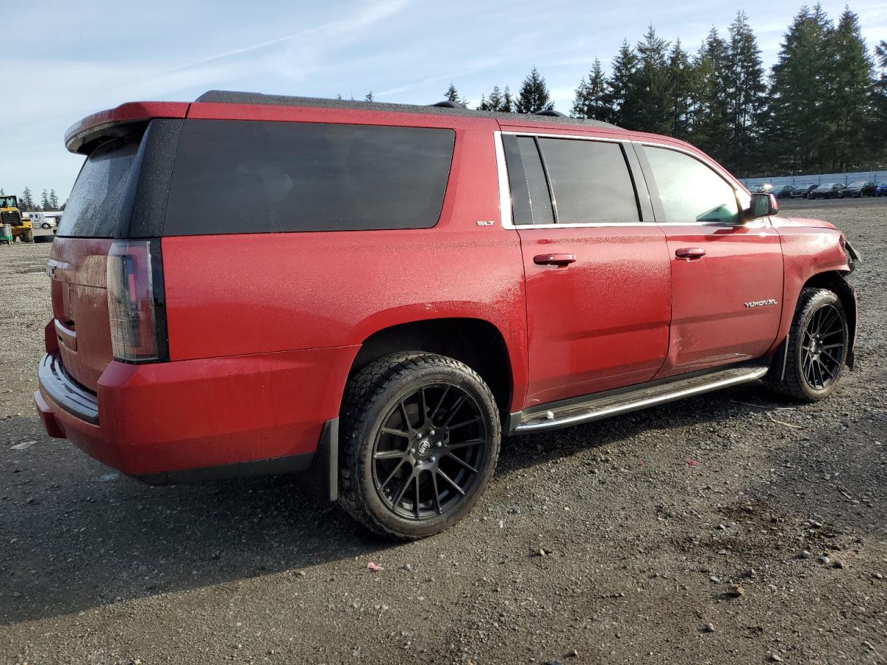 2015 GMC Yukon - Image 3