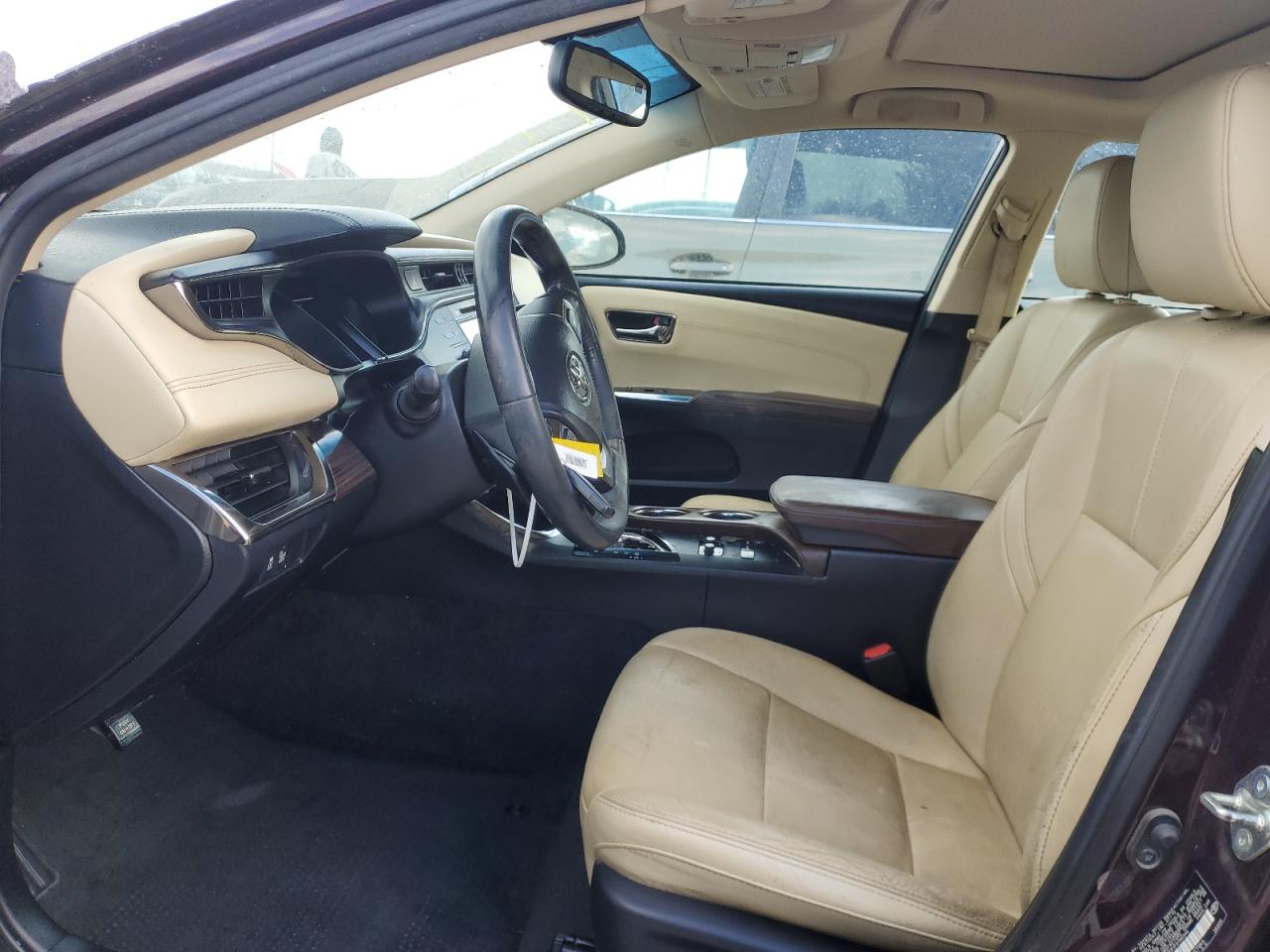 2015 Toyota Avalon - Image 7