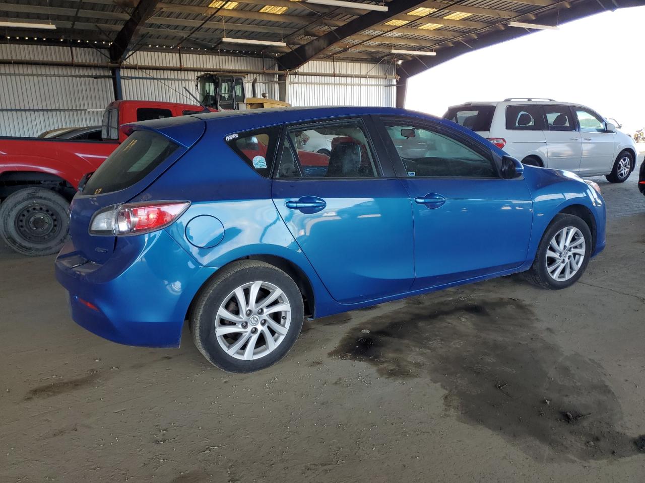 2012 Mazda 3 - Image 3
