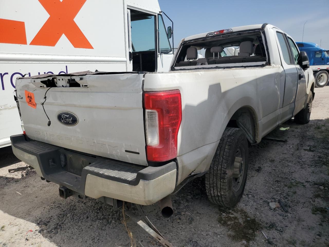 2019 Ford F250 - Image 4