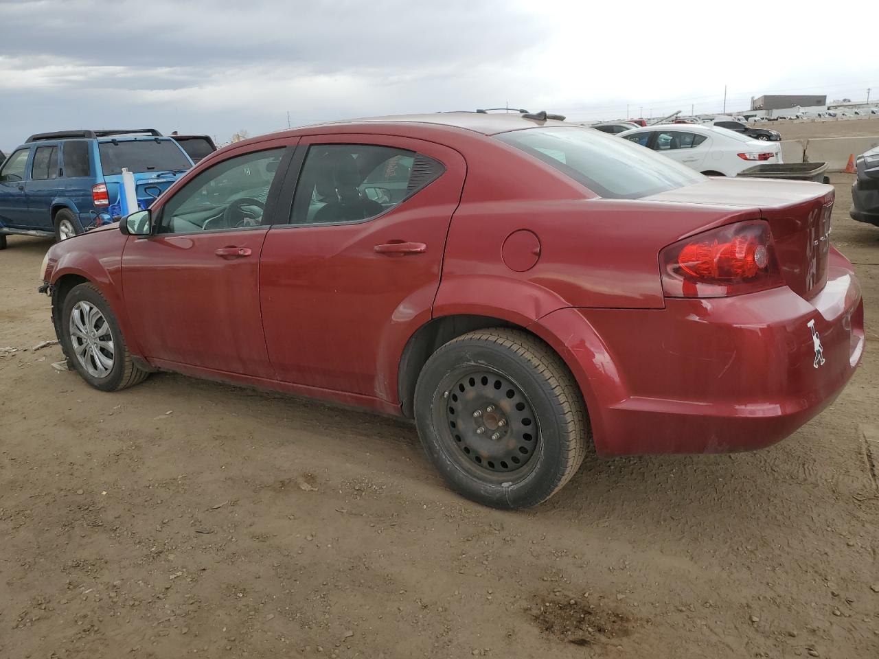 2014 Dodge Avenger - Image 2