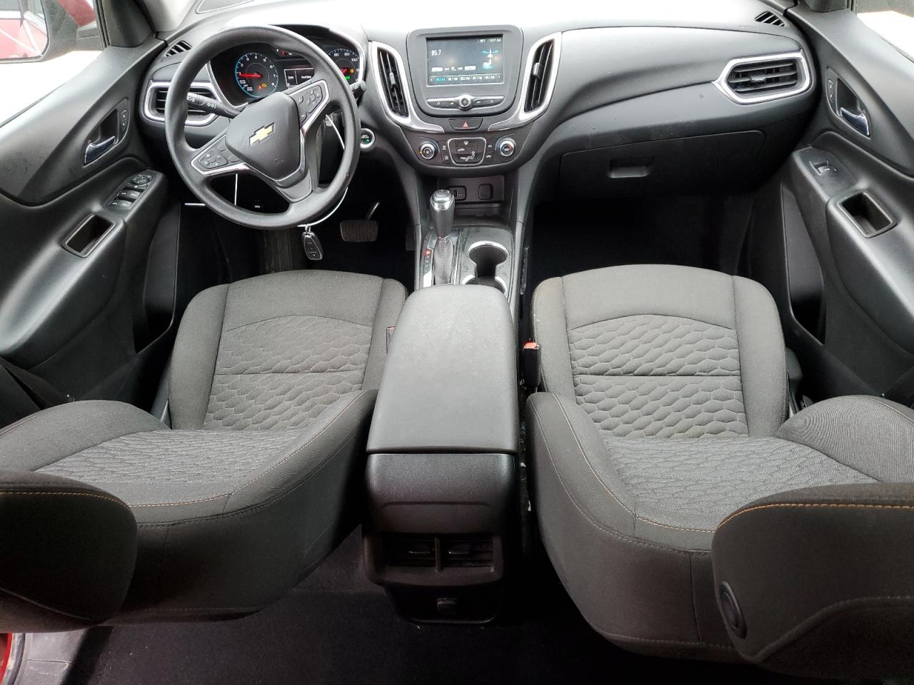 2018 Chevrolet Equinox - Image 8