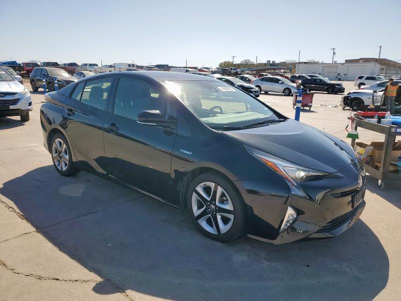  TOYOTA PRIUS 2016 Czarny