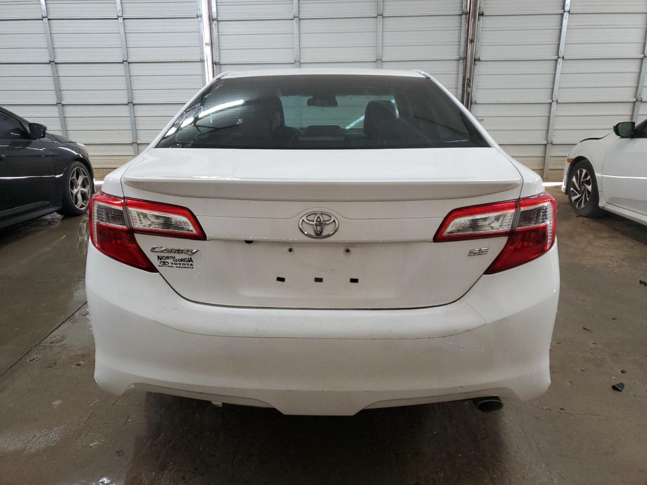 2014 Toyota Camry - Image 6
