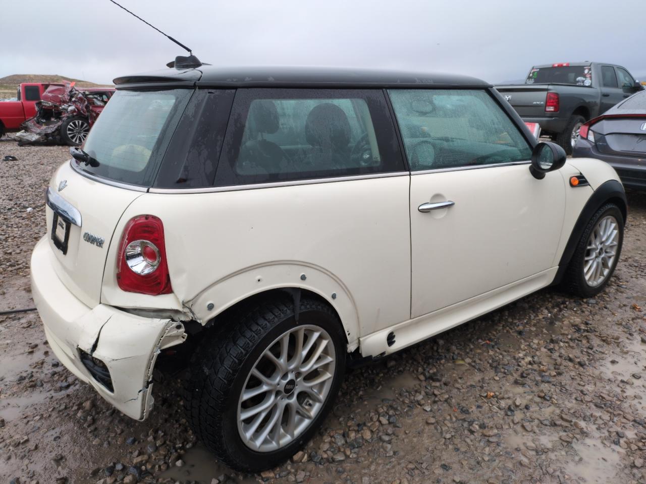 2012 MINI Cooper - Image 3