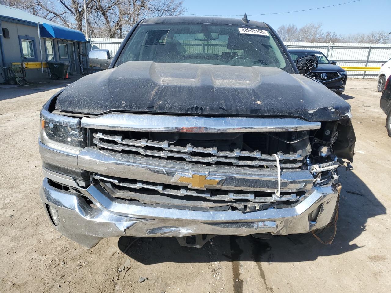 2015 Chevrolet Silverado - Image 5