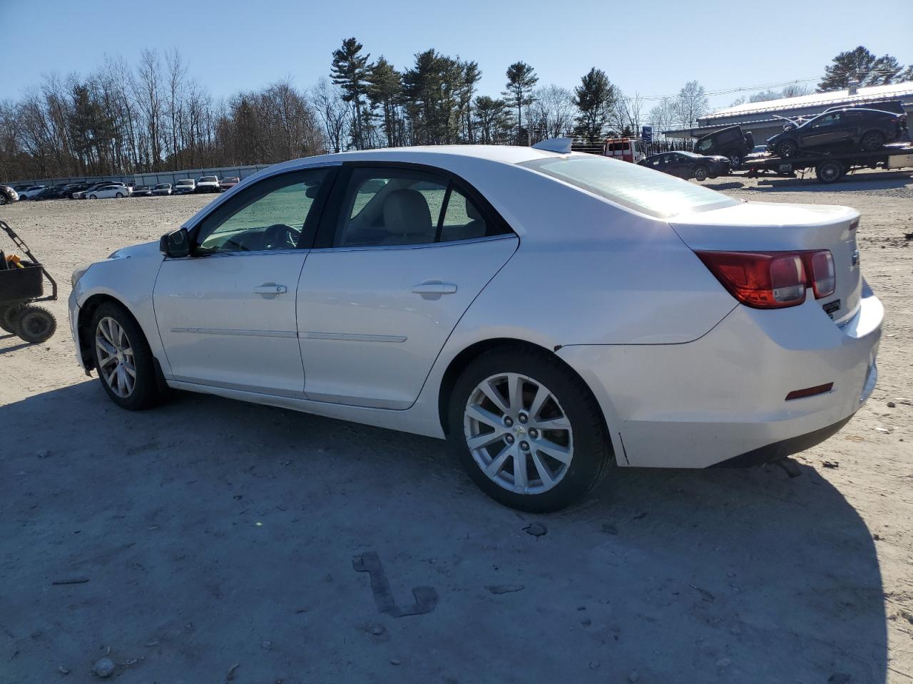 2015 Chevrolet Malibu - Image 2