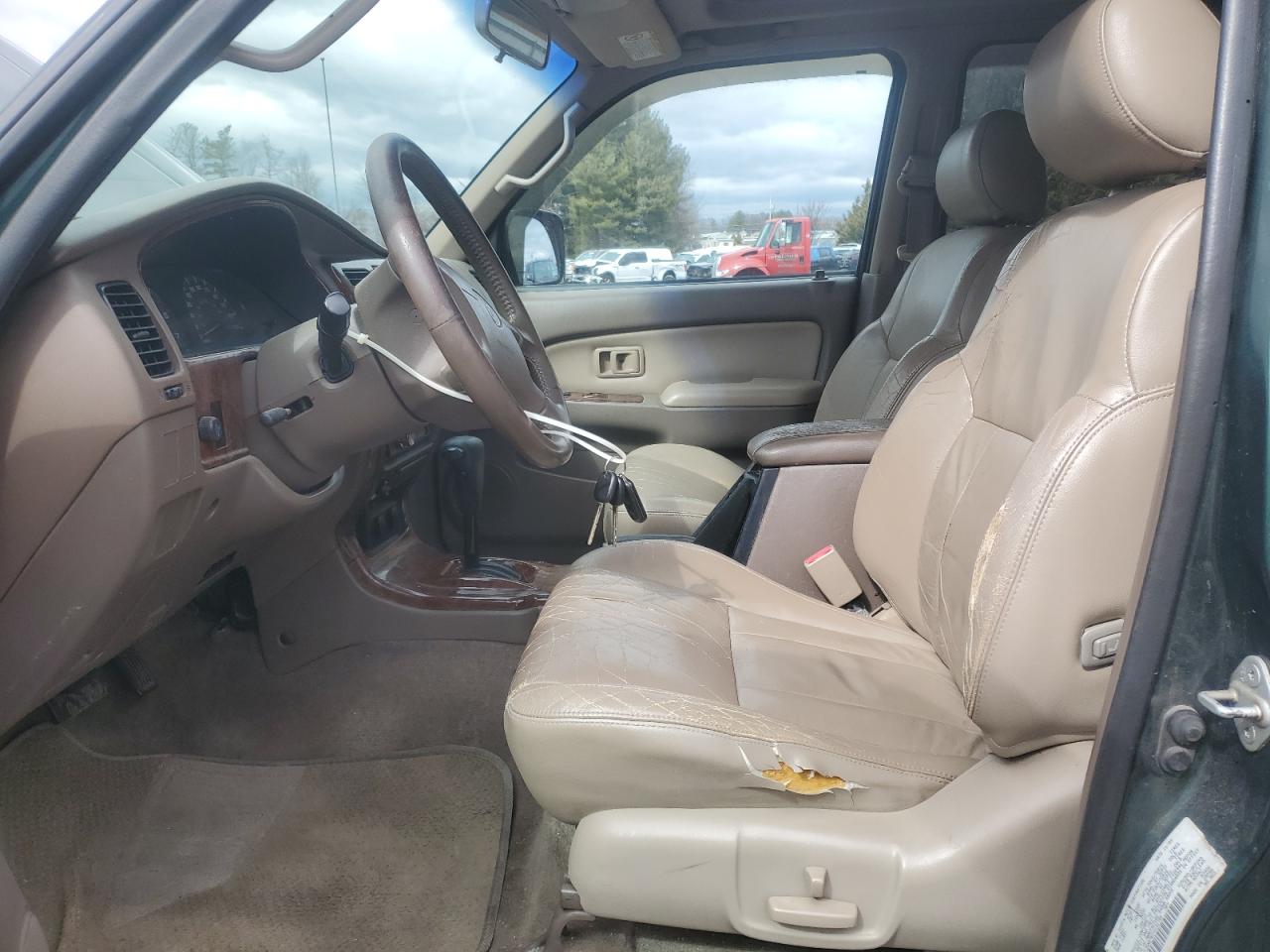 2000 Toyota 4Runner - Image 7