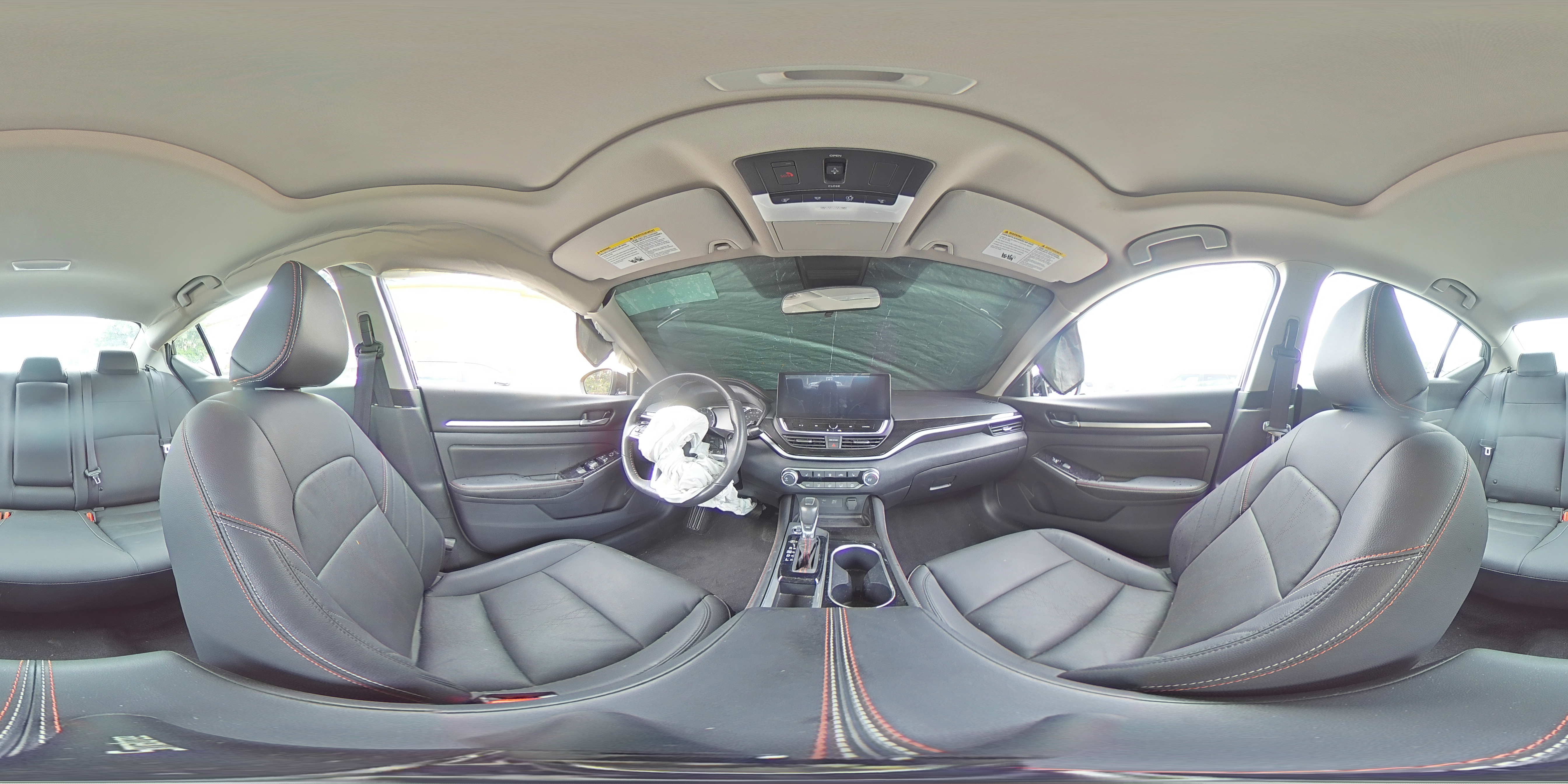 2024 Nissan Altima - Image 12