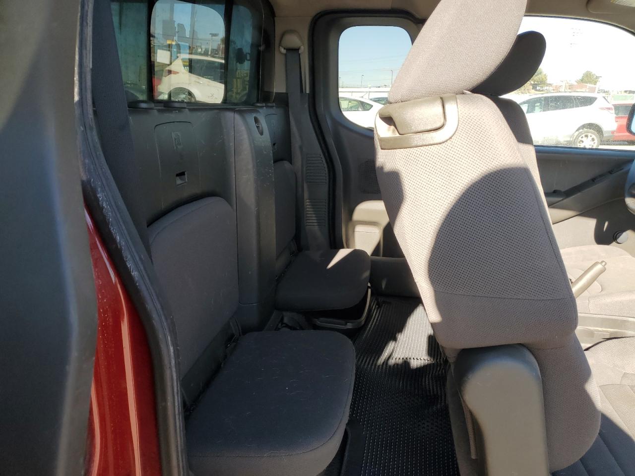 2012 Nissan Navara (Frontier) - Image 10
