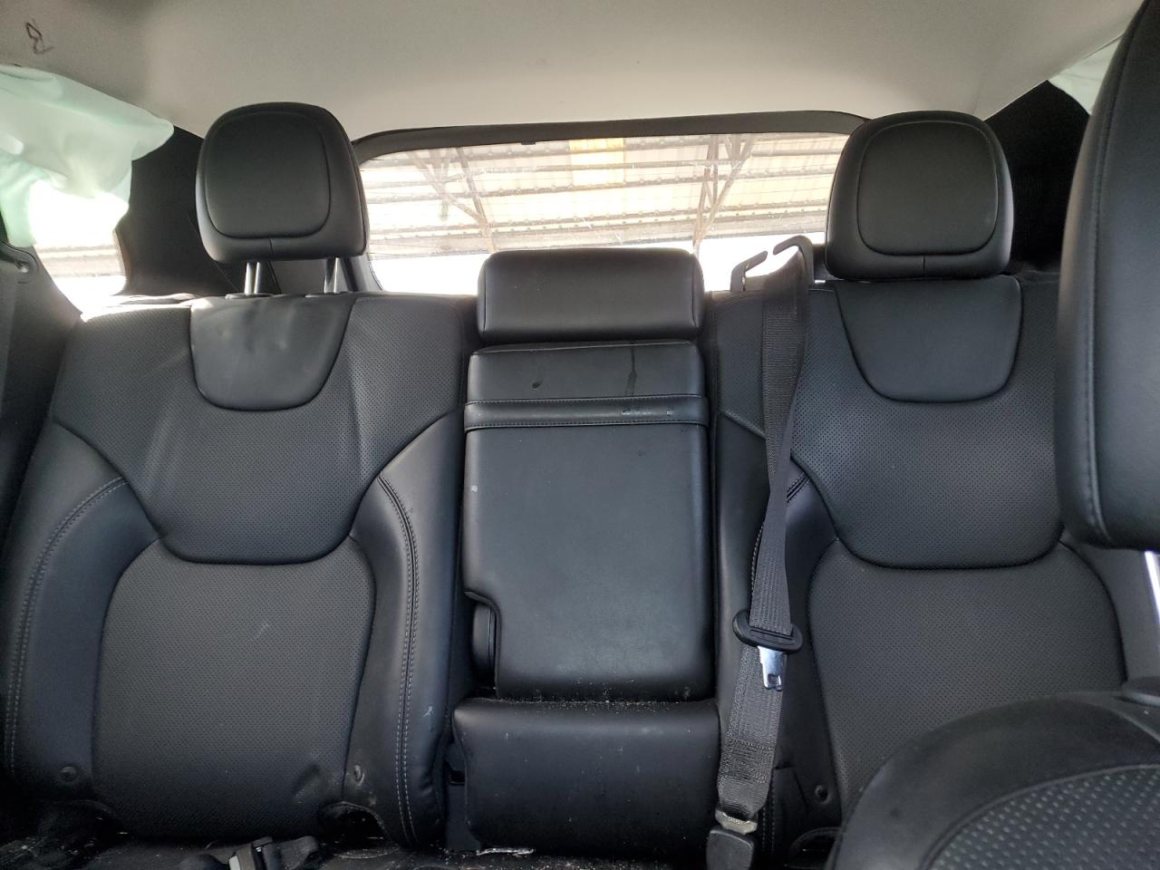 2019 Jeep Grand Cherokee - Image 10