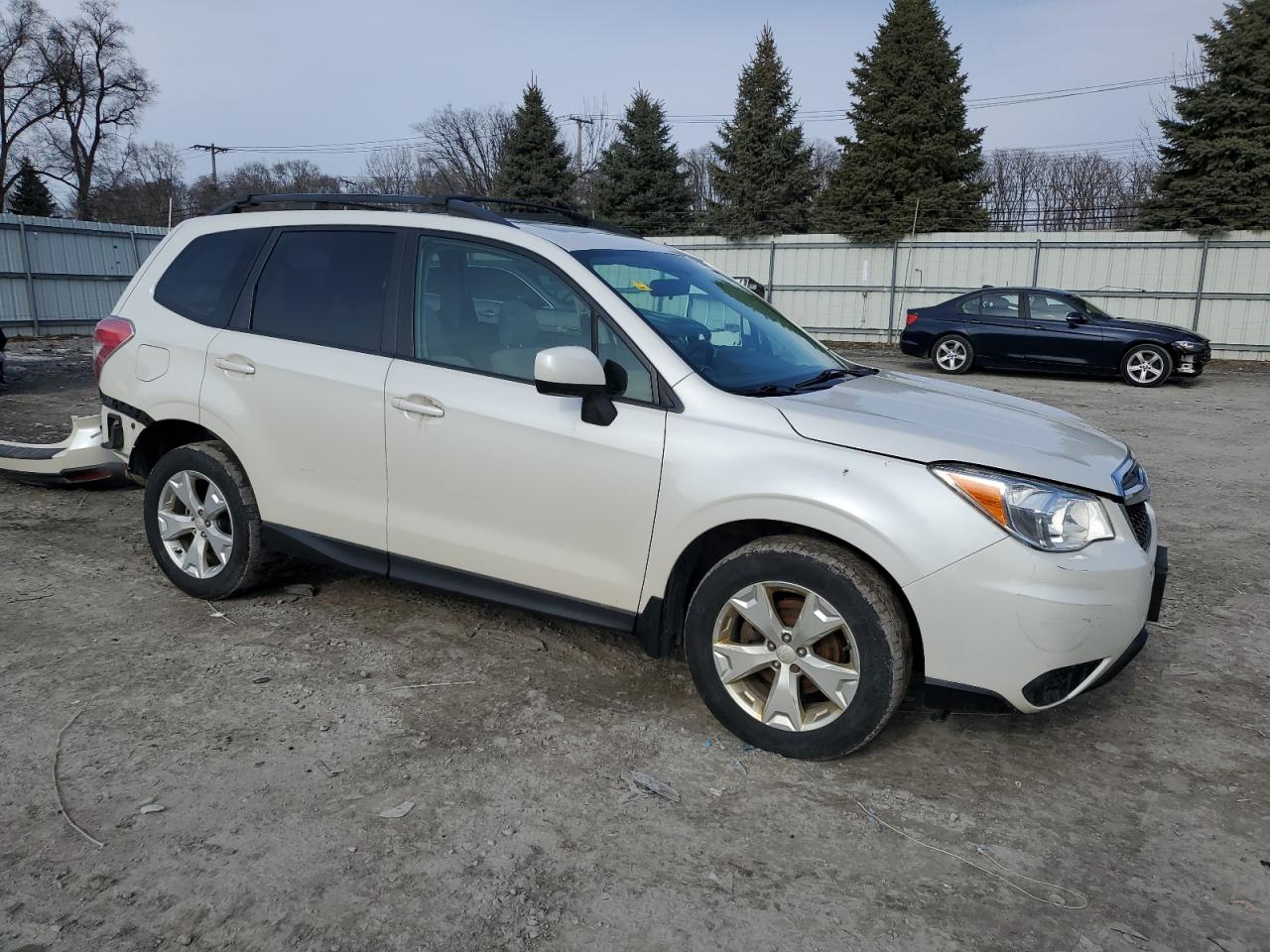 2015 Subaru Forester - Image 4