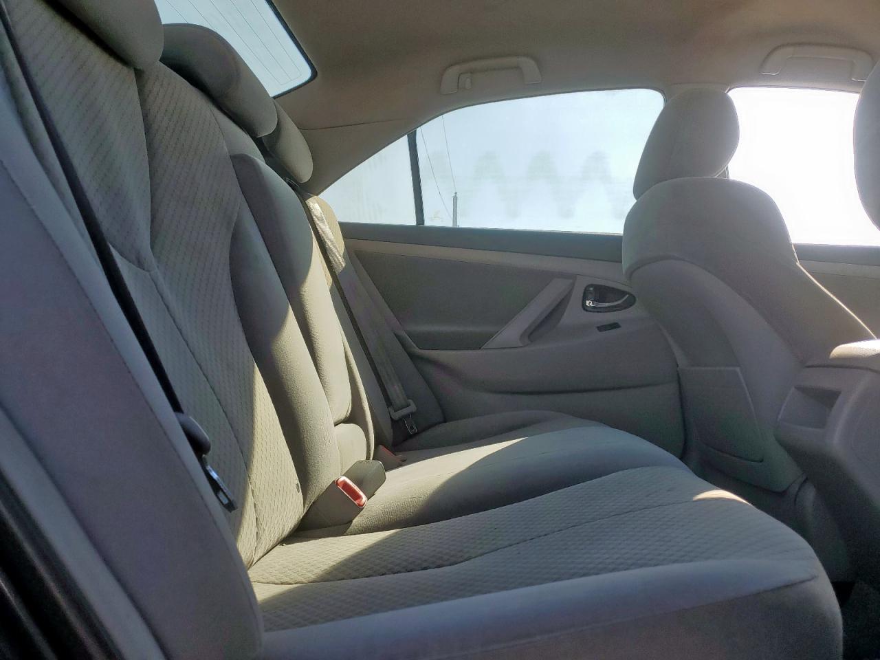 2008 Toyota Camry - Image 10