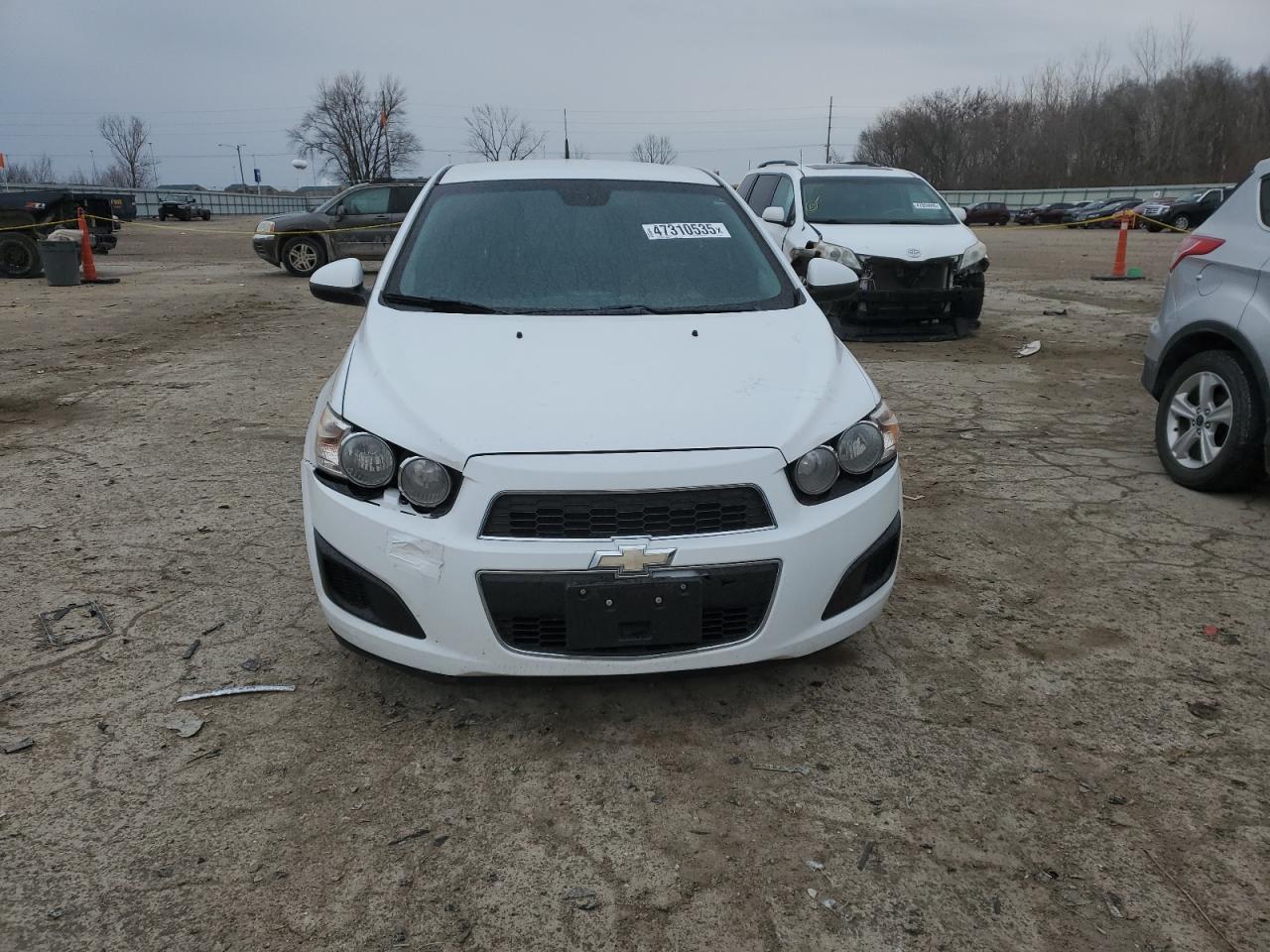 2013 Chevrolet Sonic - Image 5