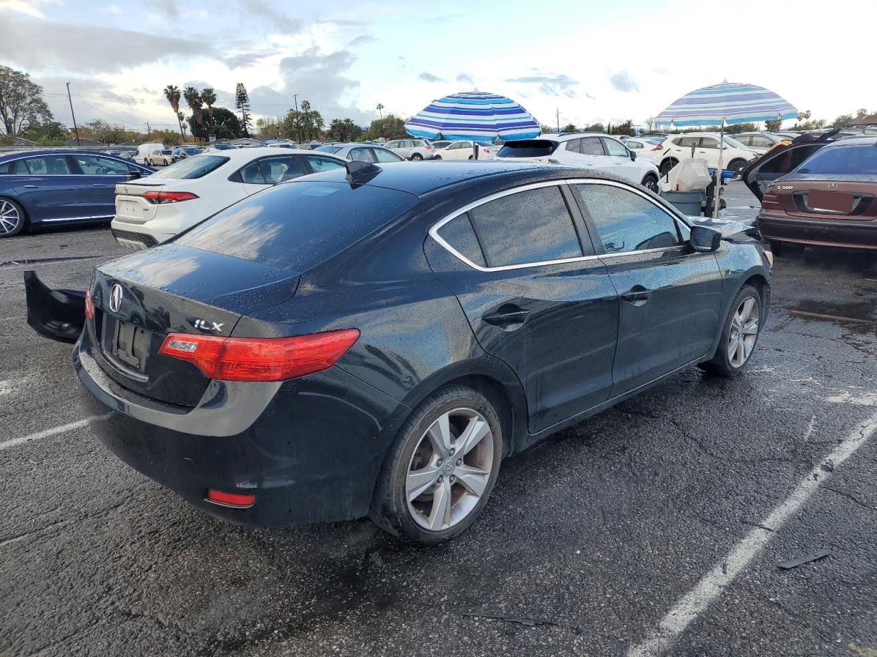 2015 Acura ILX - Image 3