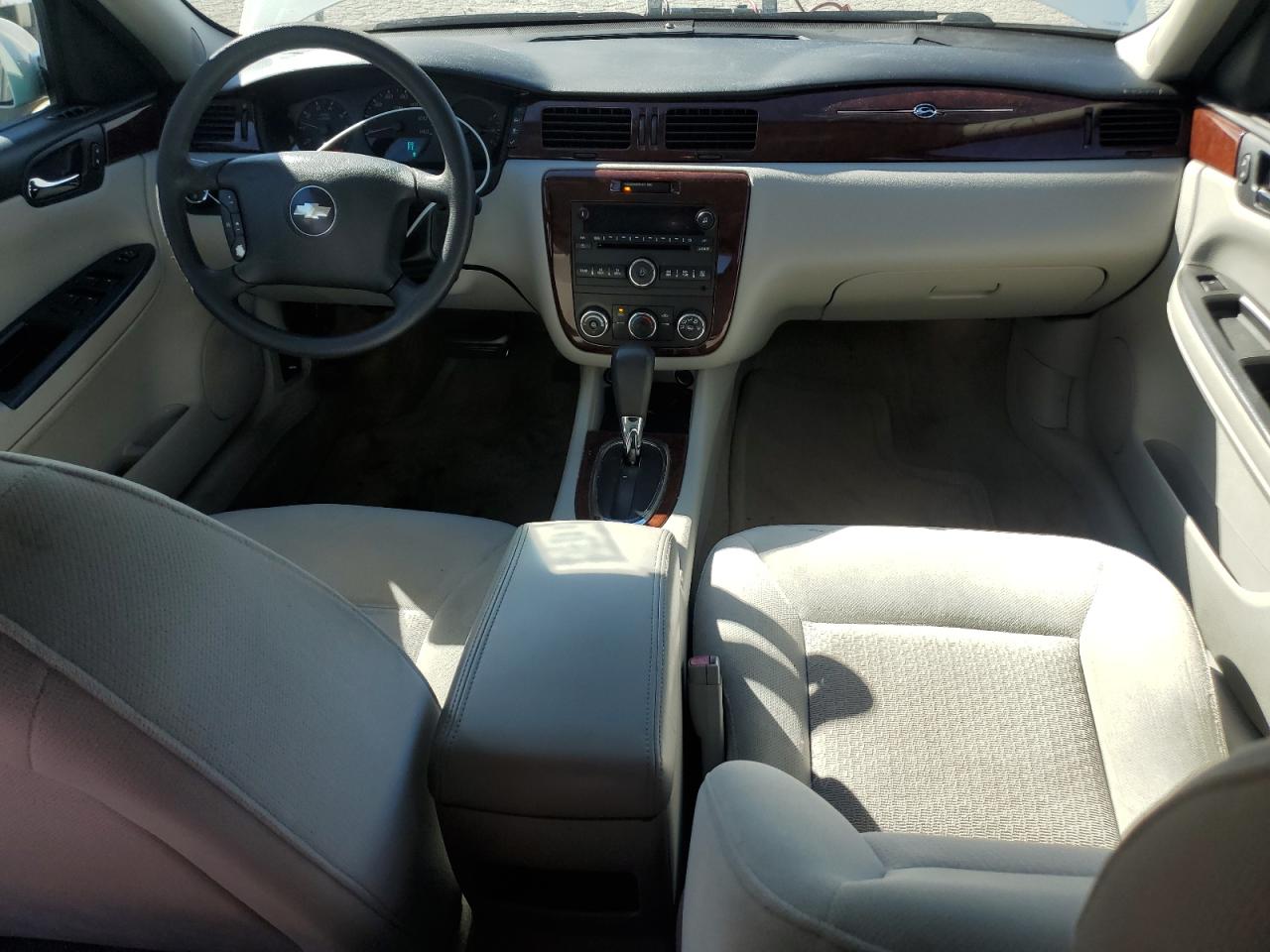 2008 Chevrolet Impala - Image 8