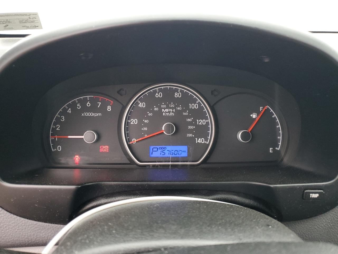 2010 Hyundai Elantra - Image 9