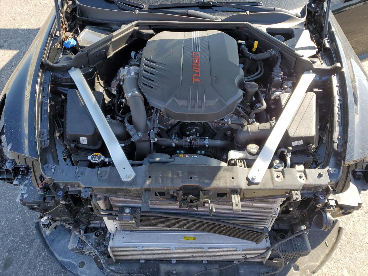 2019 Kia Stinger - Image 11