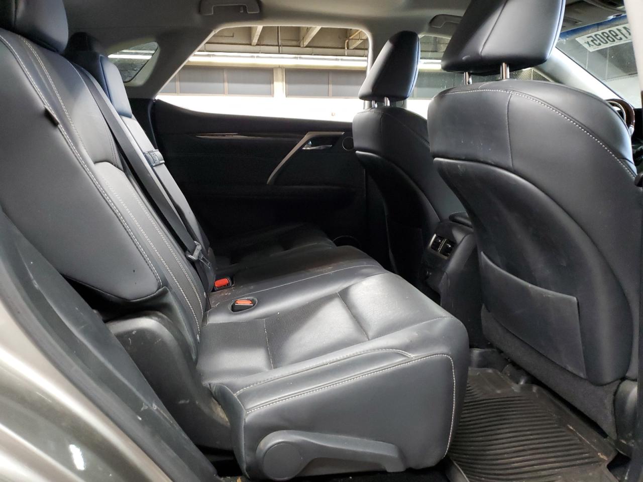 2019 Lexus RX - Image 10