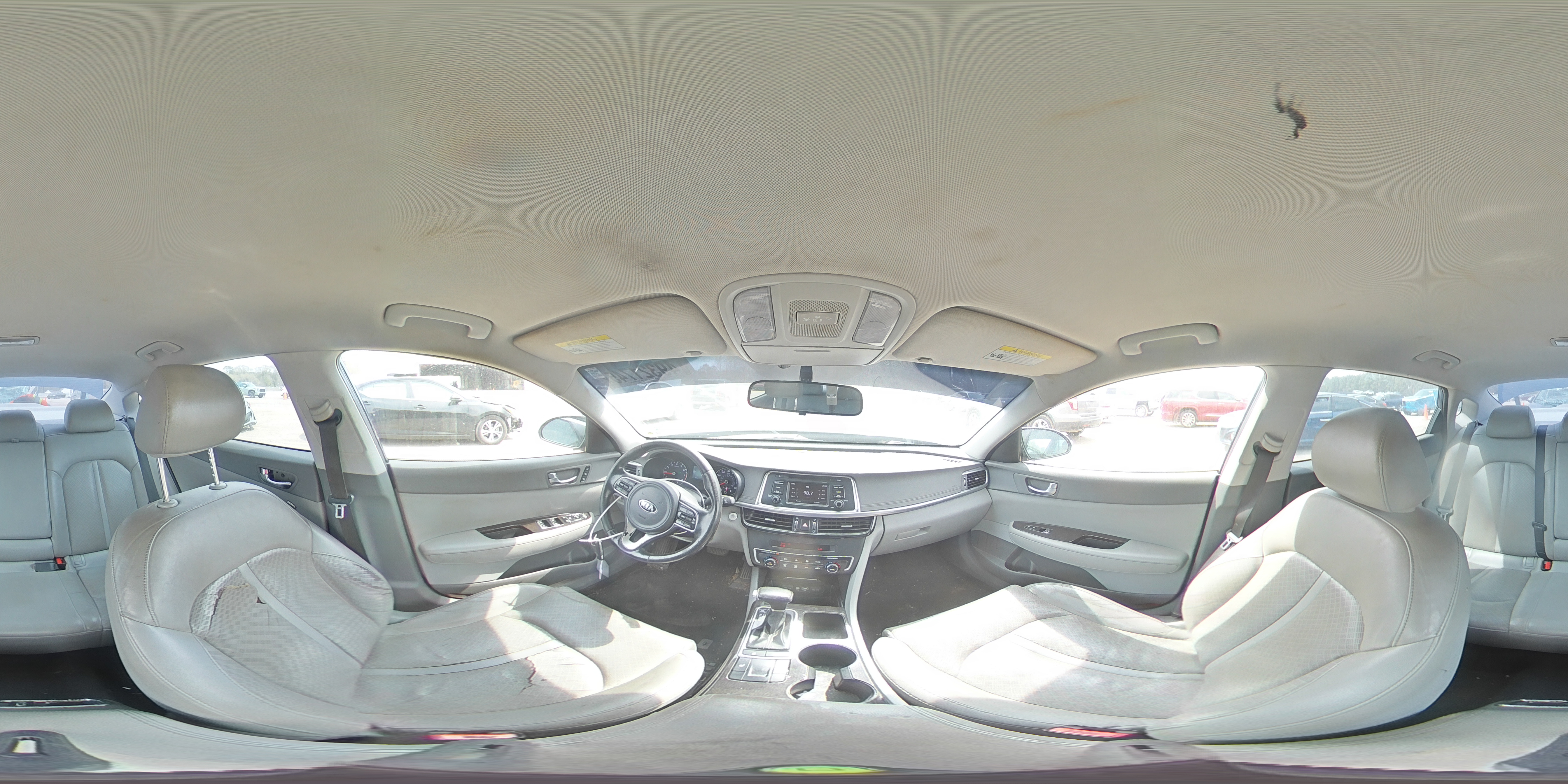 2016 Kia Optima - Image 13