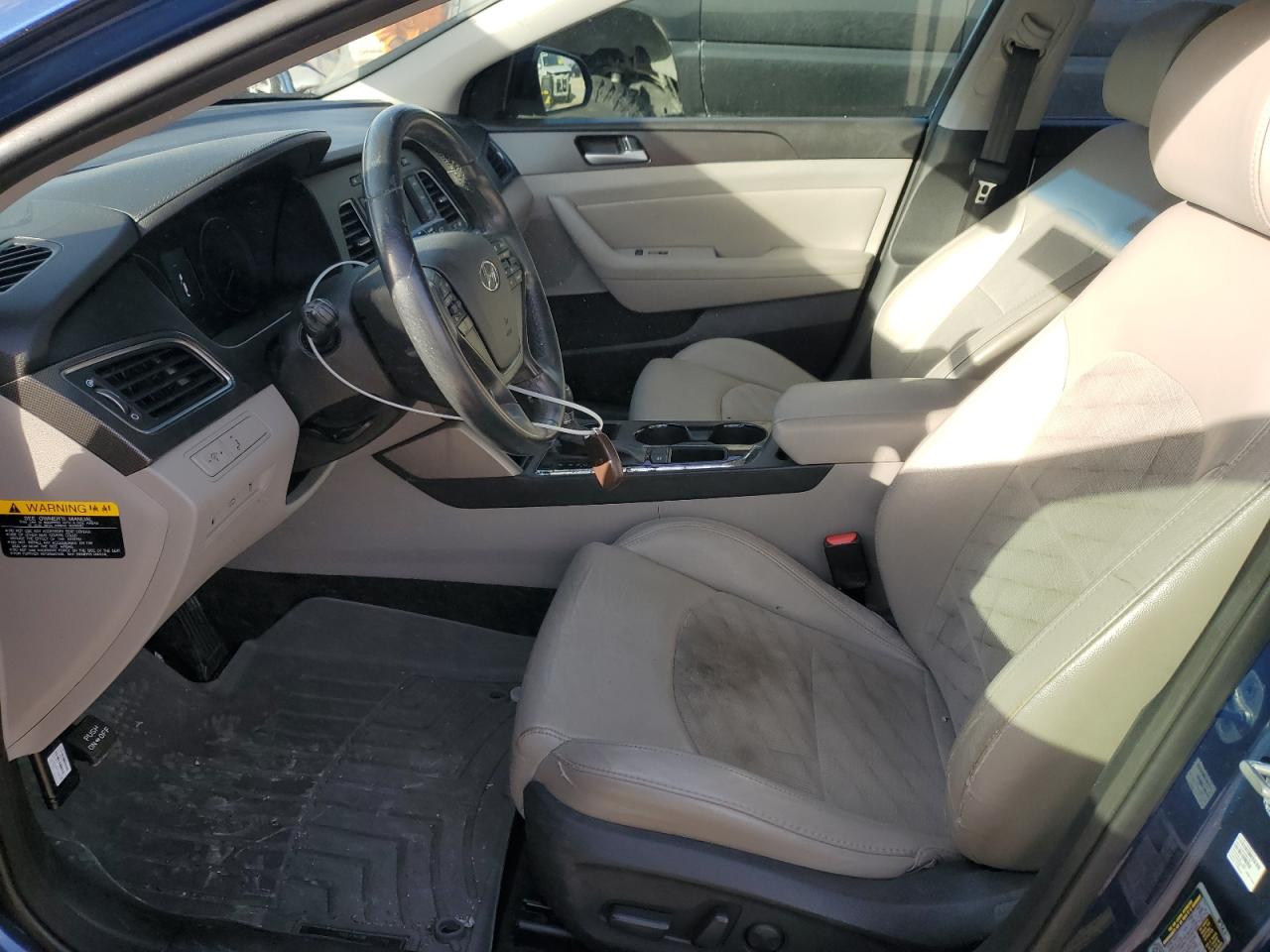 2015 Hyundai Sonata - Image 7