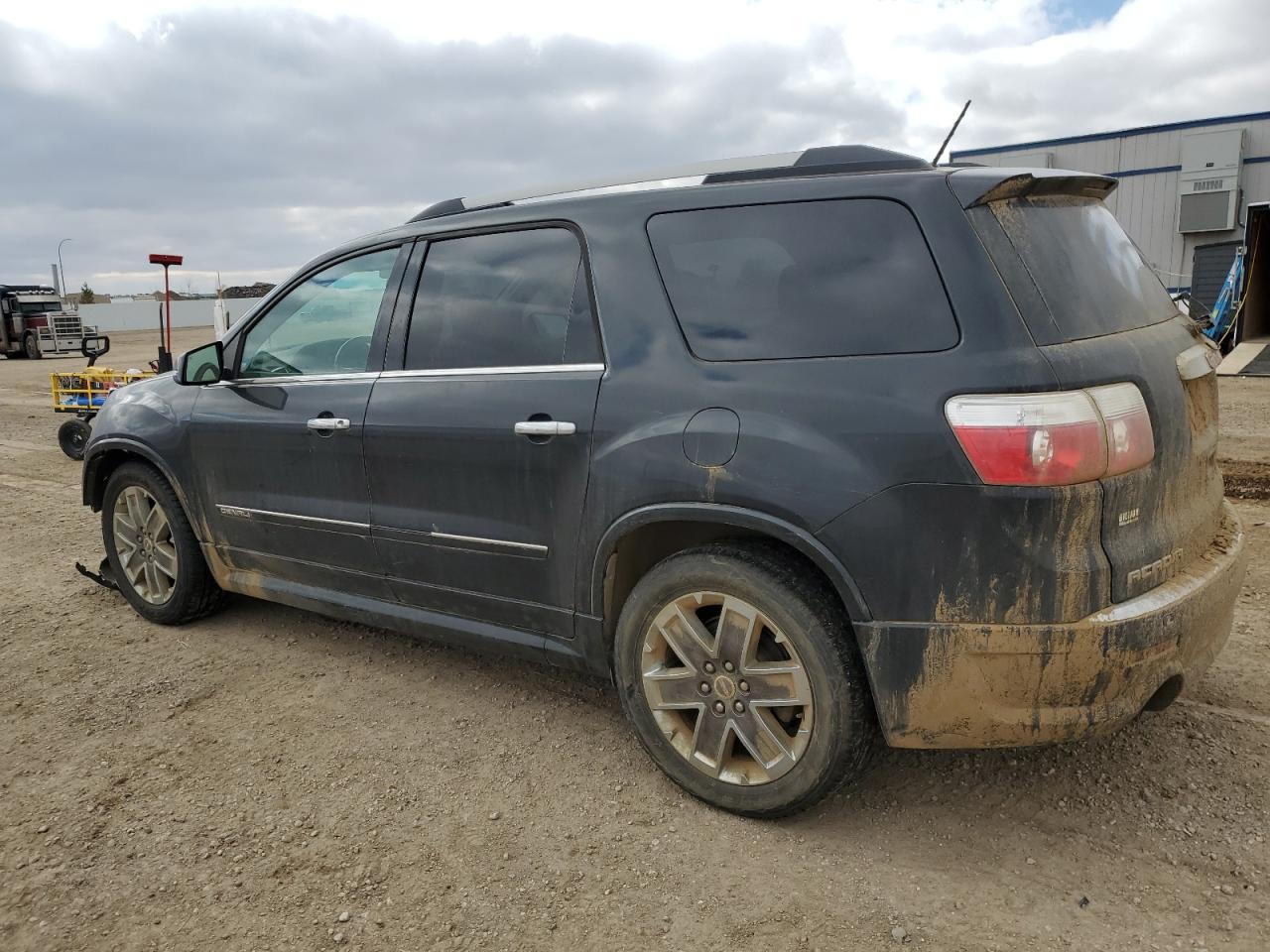 2011 GMC Acadia - Image 2