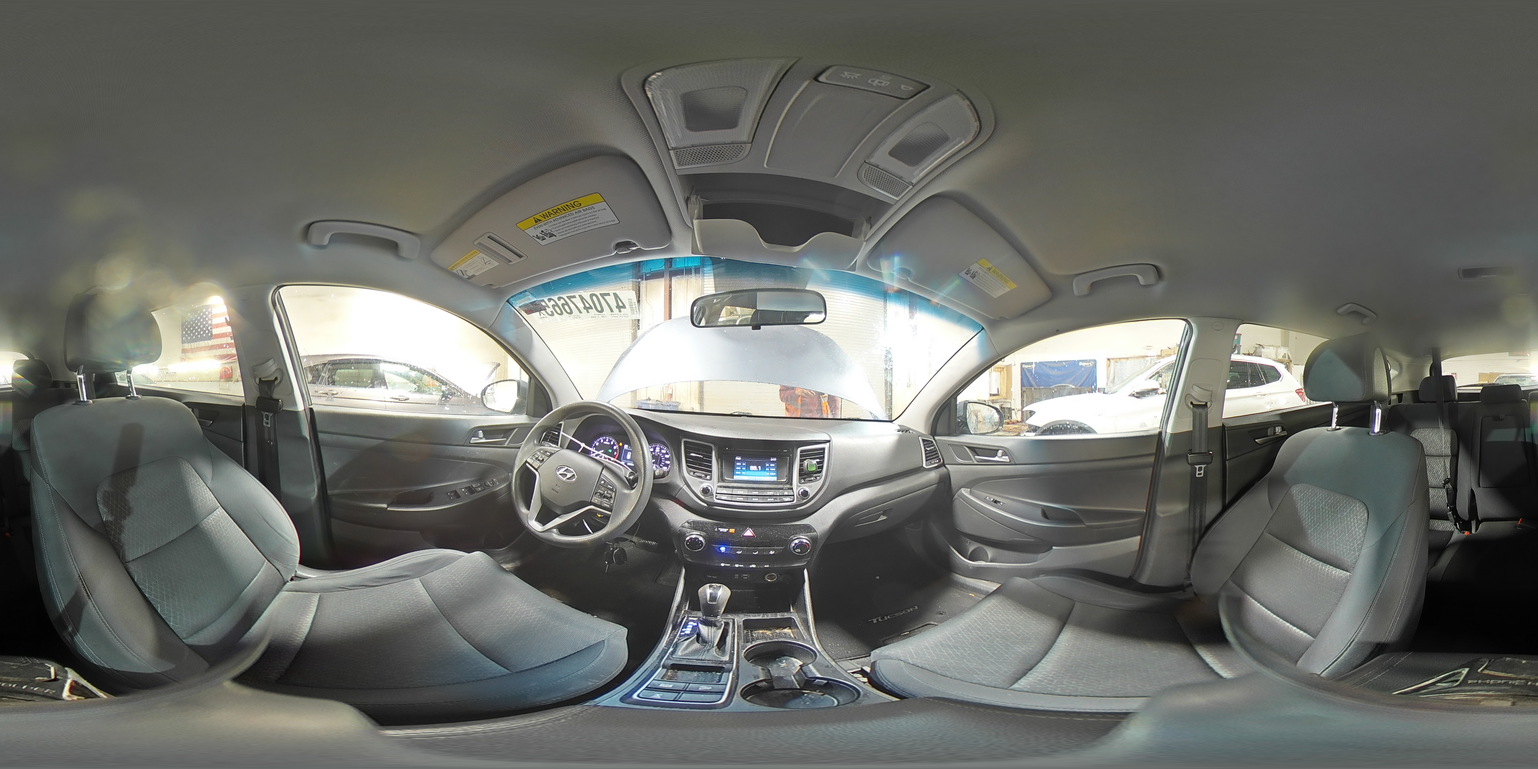 2017 Hyundai Tucson - Image 14