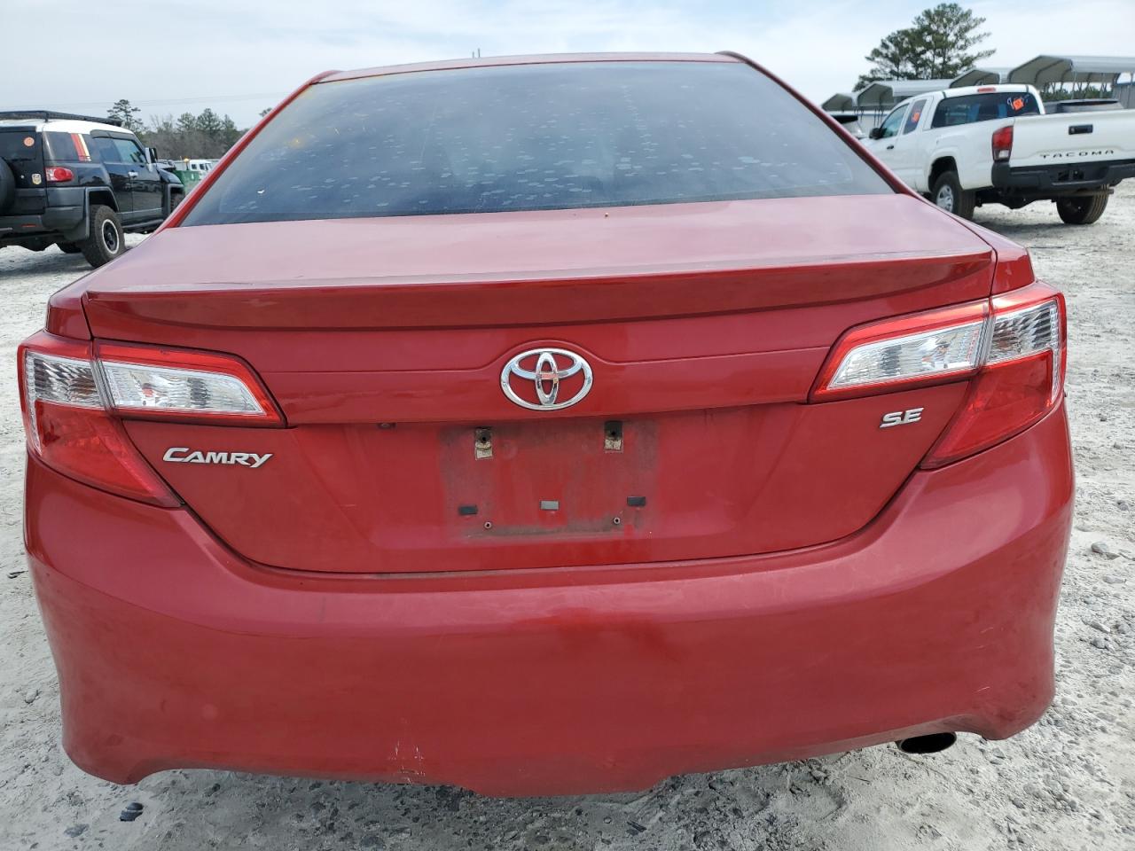 2014 Toyota Camry - Image 6