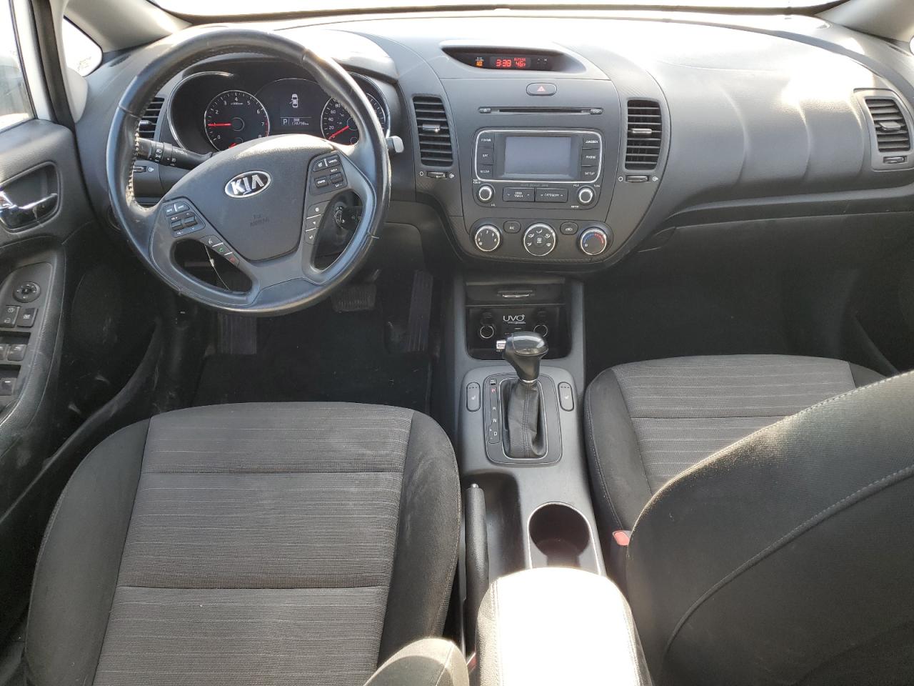 2016 Kia Forte - Image 8