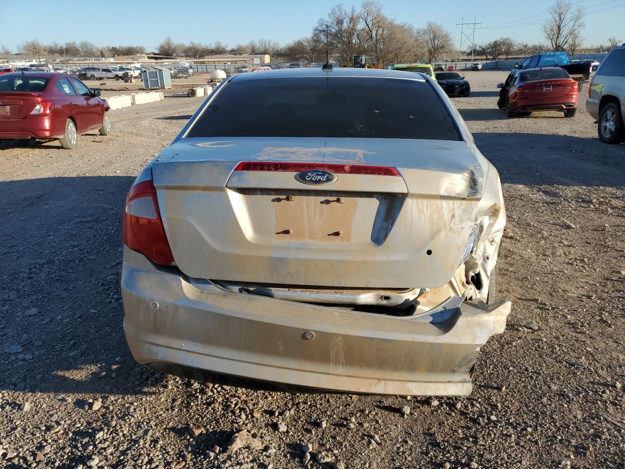 2010 Ford Fusion - Image 6