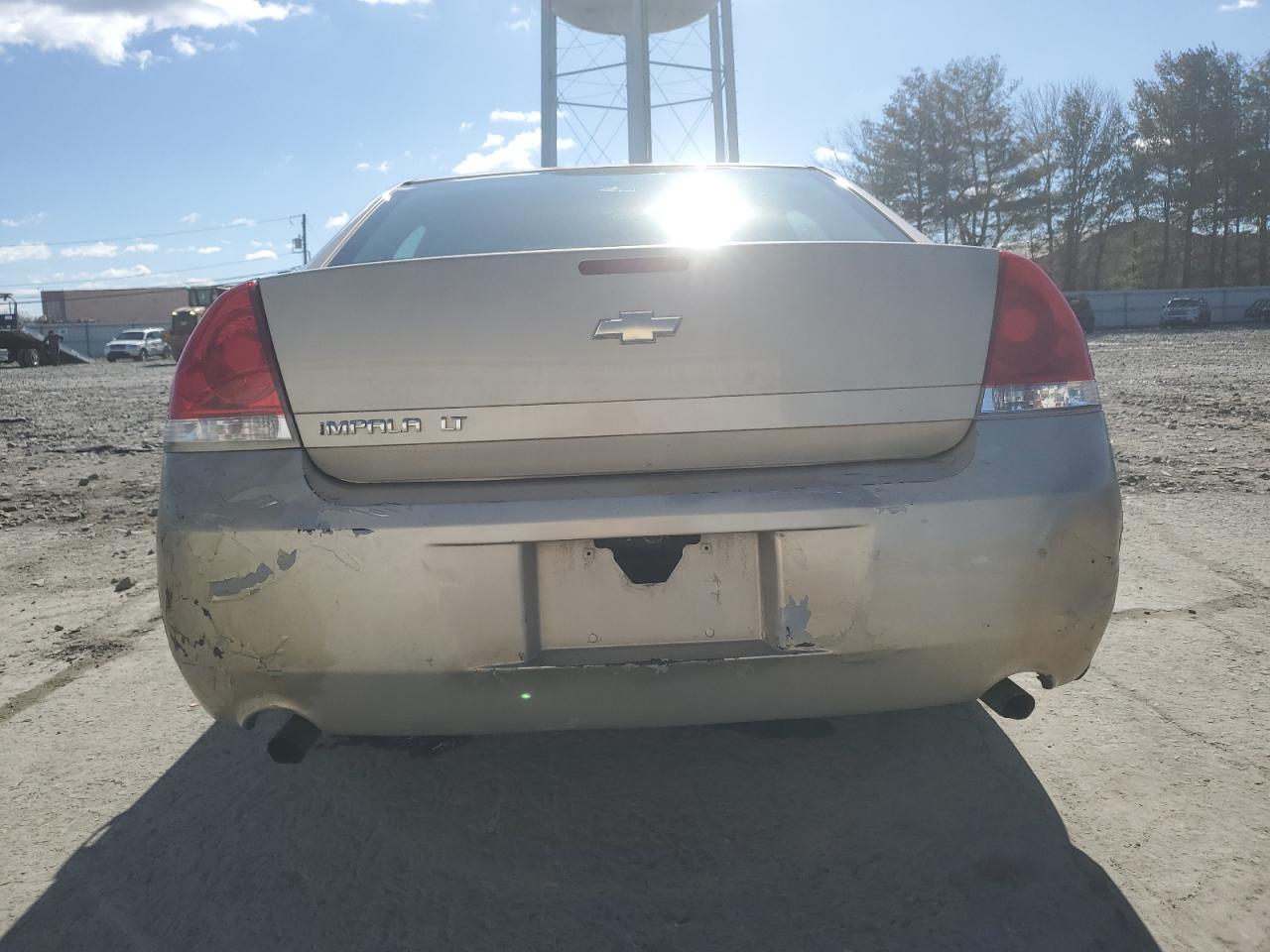 2012 Chevrolet Impala - Image 6