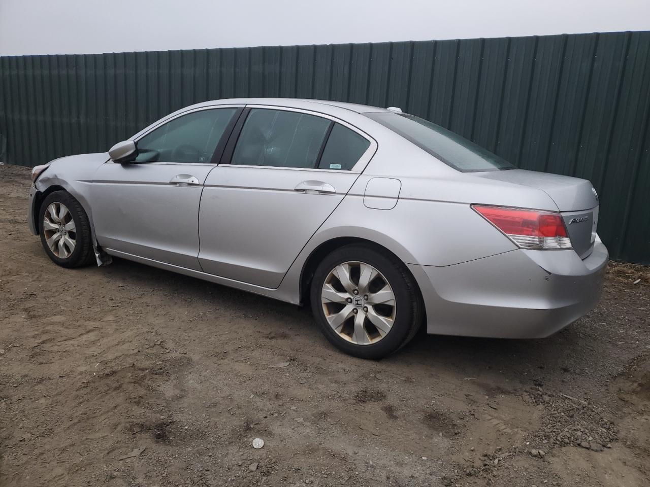 2008 Honda Accord - Image 2