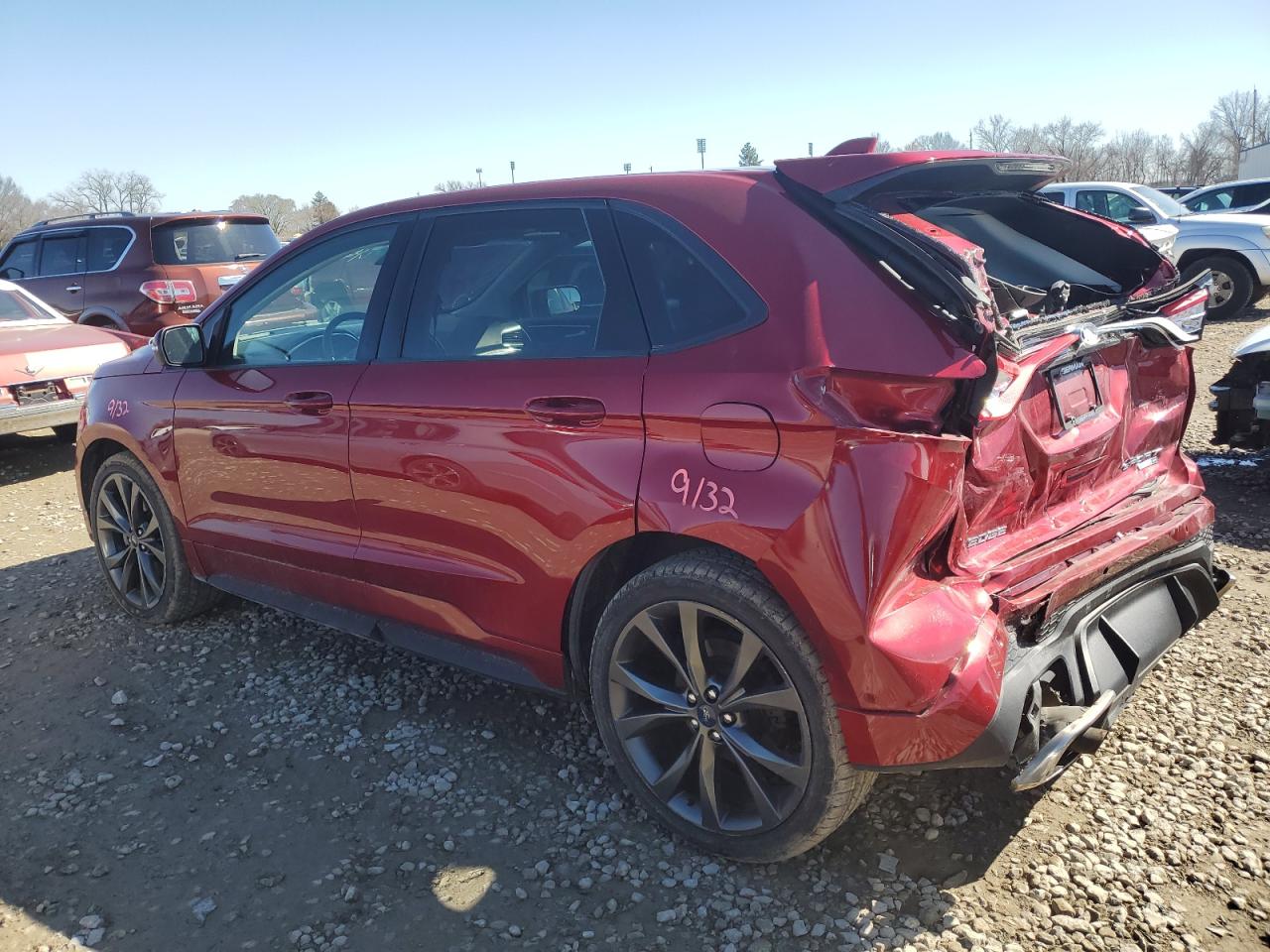 2018 Ford Edge - Image 2