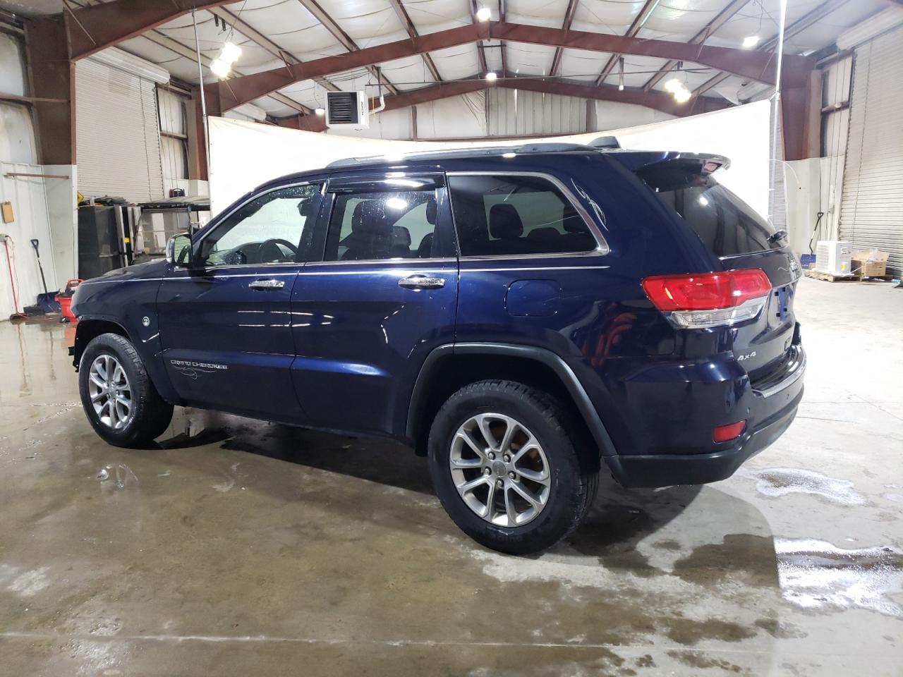2015 Jeep Grand Cherokee - Image 2