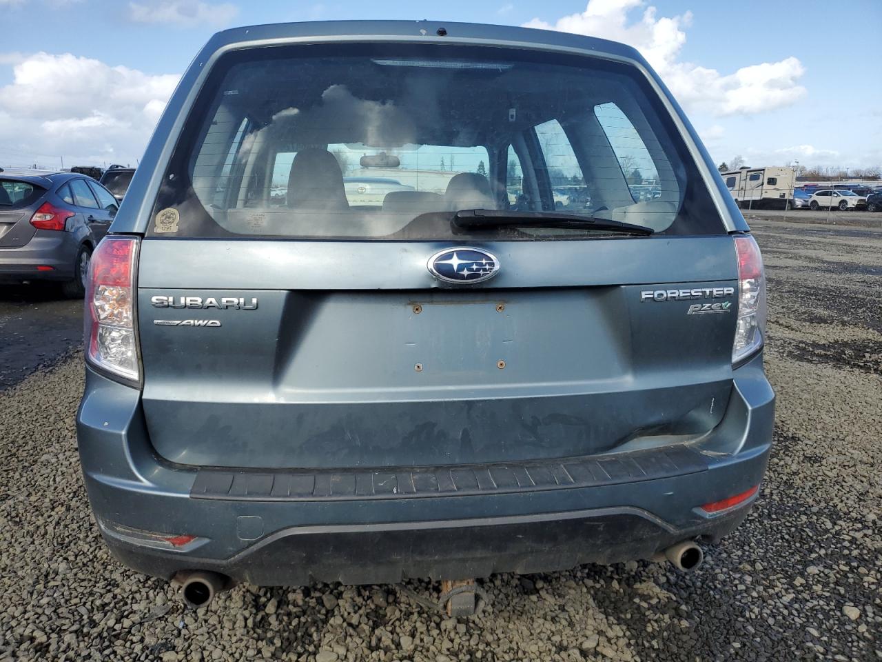 2010 Subaru Forester - Image 6