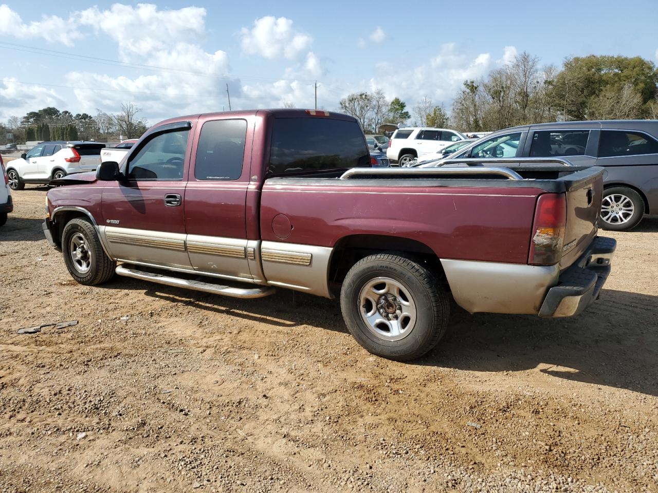 2002 Chevrolet Silverado - Image 2