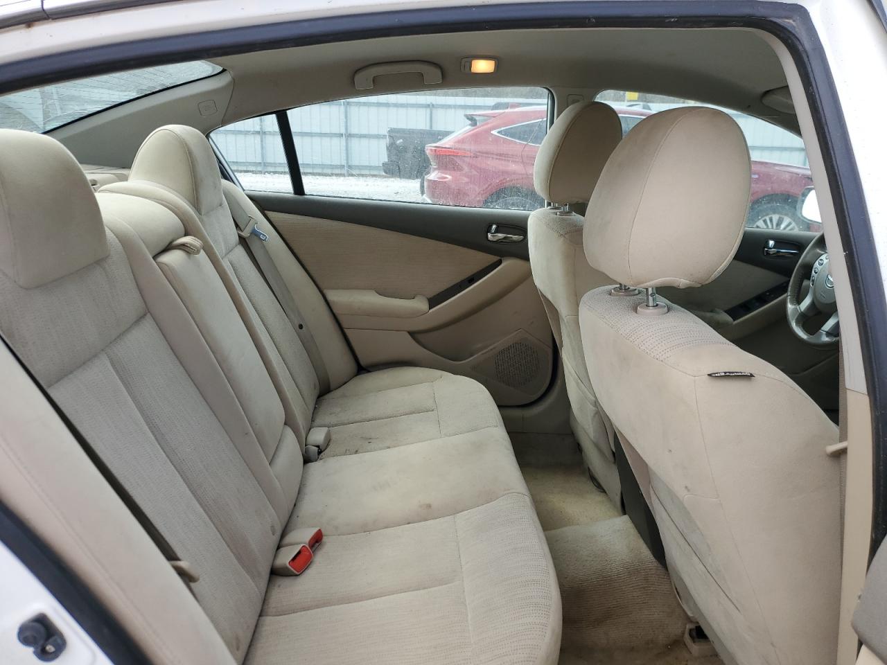 2012 Nissan Altima - Image 11