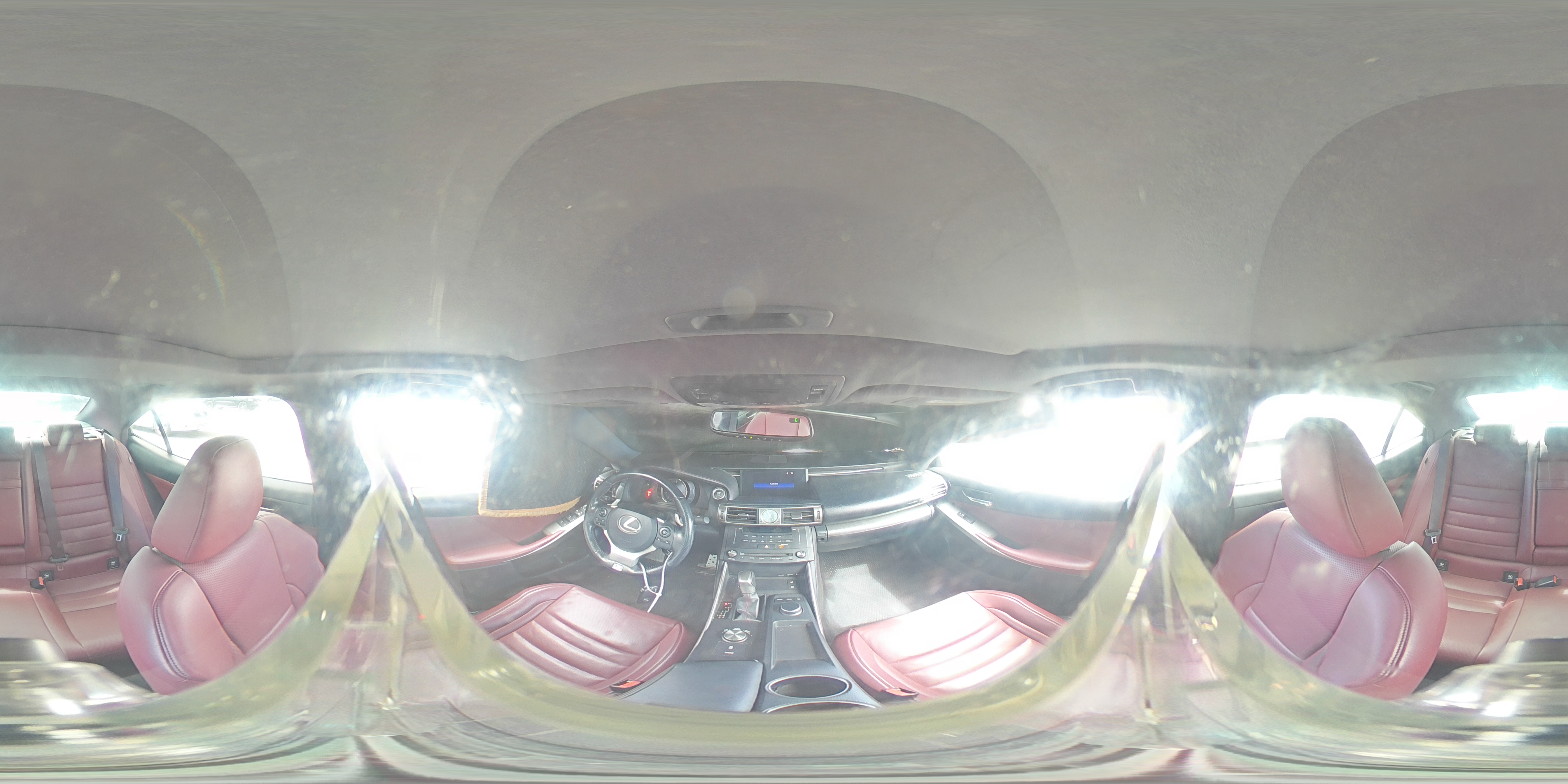 2016 Lexus IS - Image 13