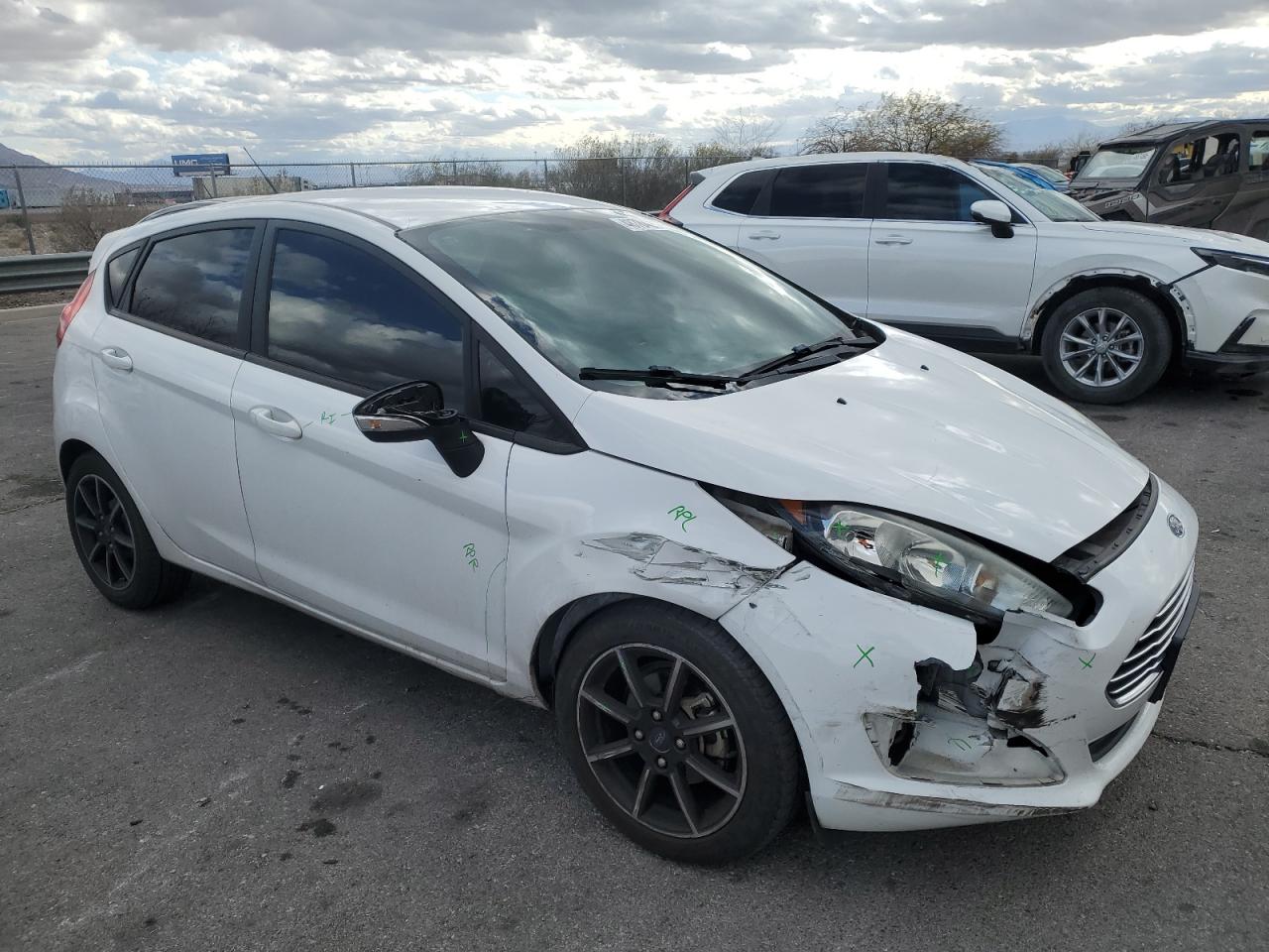2015 Ford Fiesta - Image 4