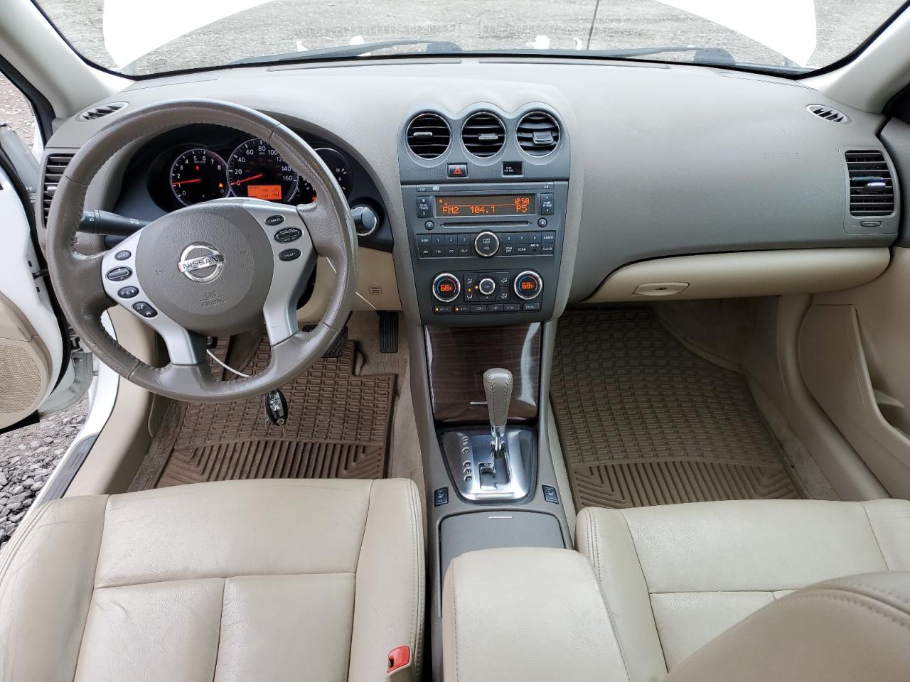 2012 Nissan Altima - Image 8